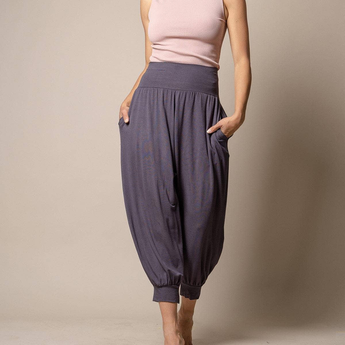 meer. 2023ssWRAP BALLOON PANTS /CHARCOAL | rehberindustries.com