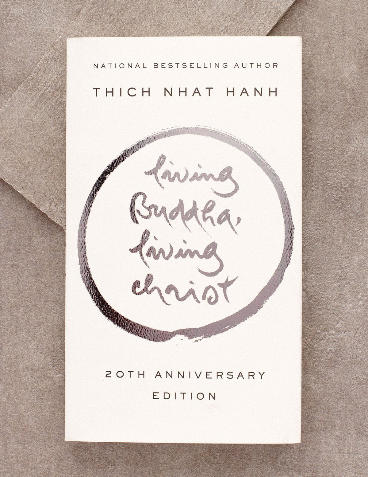 Living Buddha, Living Christ : Hanh, Thich Nhat: : Libri